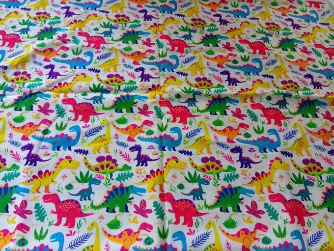 Coupon de tissu imprimé polyester souple et doux motifs dinosaures animaux multicolores top qualité