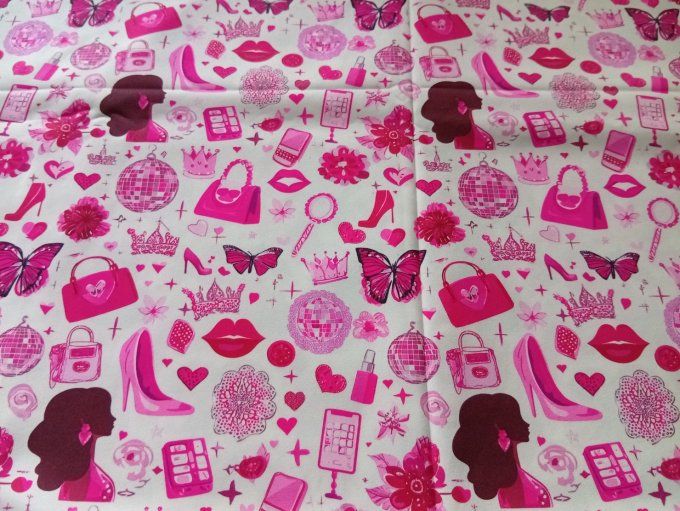 Coupon de tissu imprimé polyester souple et doux motifs accessoires de mode roses girly top qualité