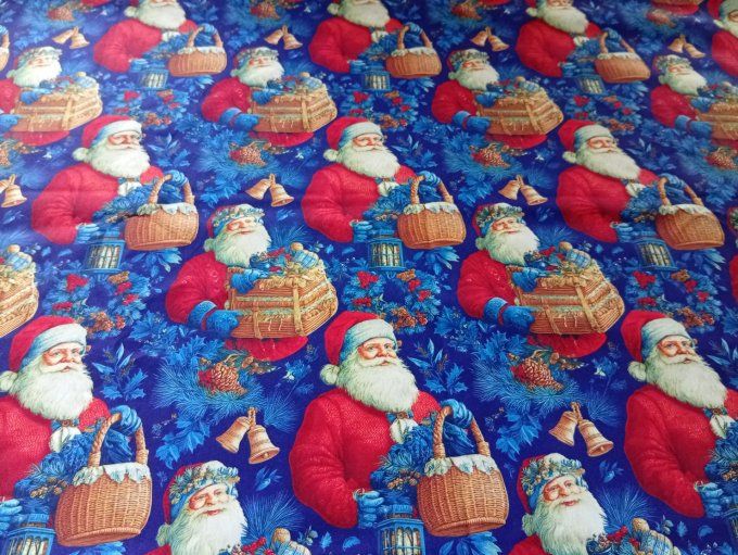 Coupon de tissu imprimé polyester souple et doux motifs Père Noël fêtes vintage top qualité