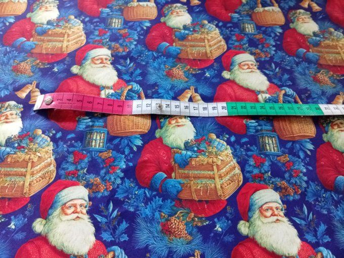 Coupon de tissu imprimé polyester souple et doux motifs Père Noël fêtes vintage top qualité