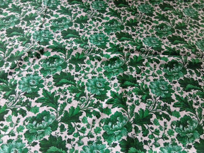 Coupon de tissu imprimé polyester souple et doux motifs feuilles fleurs vertes top qualité