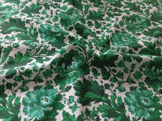 Coupon de tissu imprimé polyester souple et doux motifs feuilles fleurs vertes top qualité
