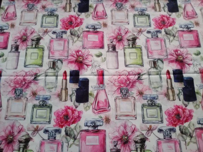 Coupon de tissu imprimé polyester souple et doux motifs parfums fleurs top qualité