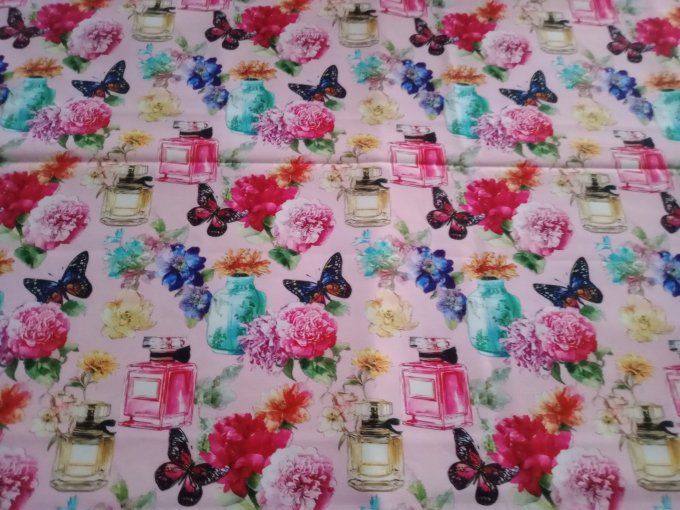 Coupon de tissu imprimé polyester souple et doux motifs parfums fleurs papillons top qualité