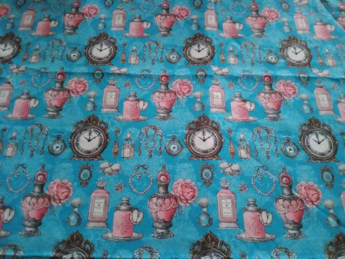 Coupon de tissu imprimé polyester souple et doux motifs parfums fleurs vintage rétro top qualité