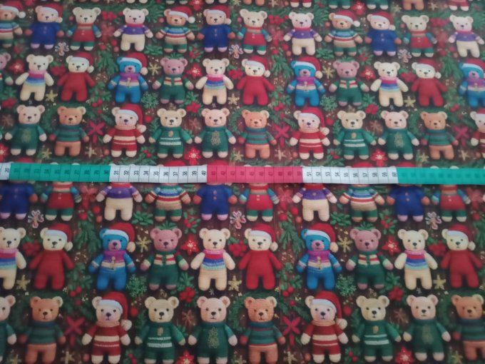 Coupon de tissu imprimé polyester souple et doux motifs oursons multicolores de Noel top qualité
