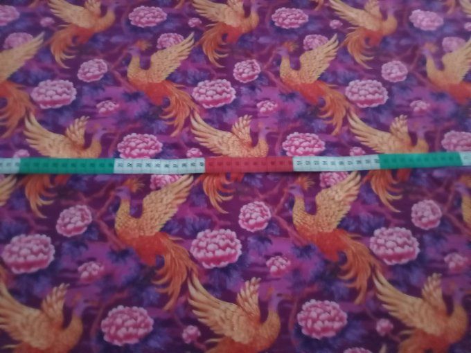 Coupon de tissu imprimé polyester souple et doux motifs oiseaux animaux fleurs top qualité