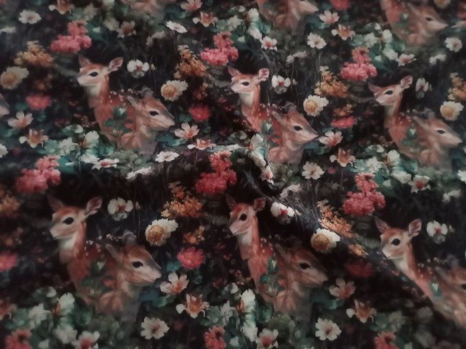 Coupon de tissu imprimé polyester souple et doux motifs biches animaux fleurs top qualité