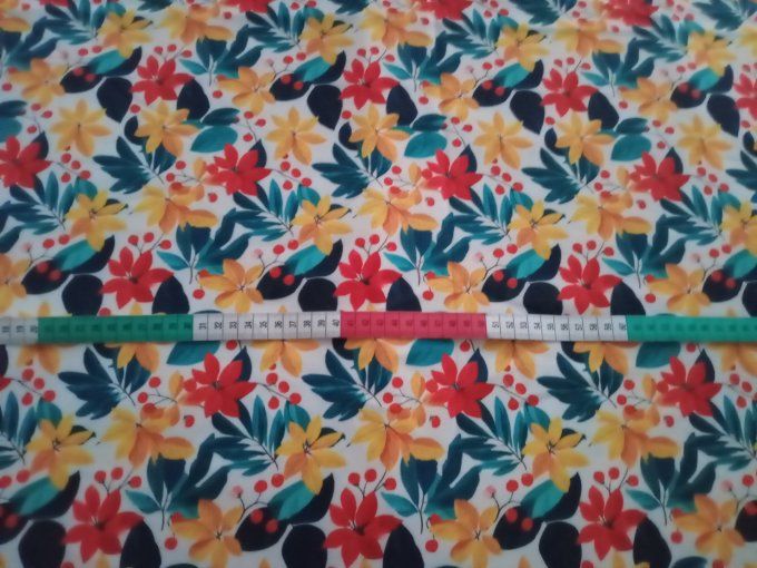 Coupon de tissu imprimé polyester souple et doux motifs fleurs feuilles multicolores top qualité