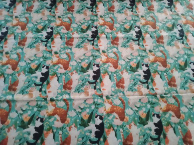Coupon de tissu imprimé polyester souple et doux motifs chats animaux top qualité