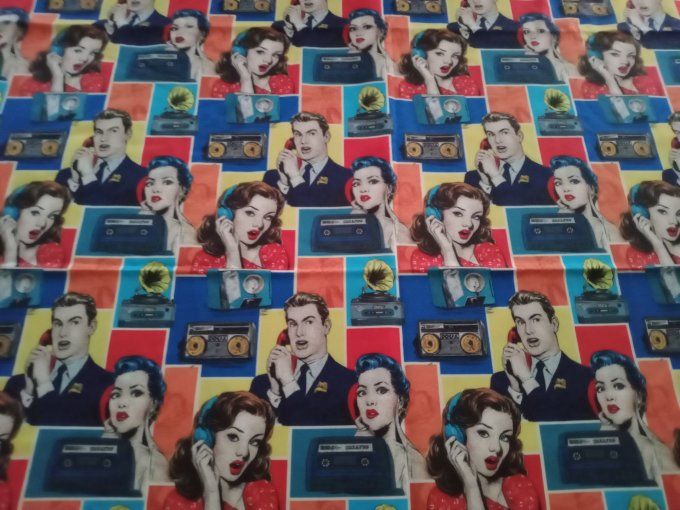 Coupon de tissu imprimé polyester souple et doux motifs musique vintage multicolore top qualité