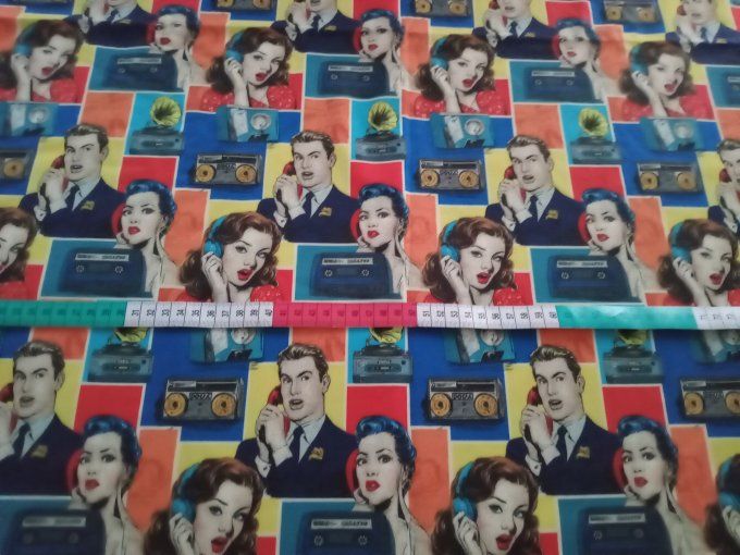 Coupon de tissu imprimé polyester souple et doux motifs musique vintage multicolore top qualité