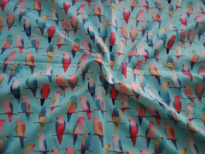 Coupon de tissu imprimé polyester souple et doux motifs oiseaux multicolores animaux top qualité
