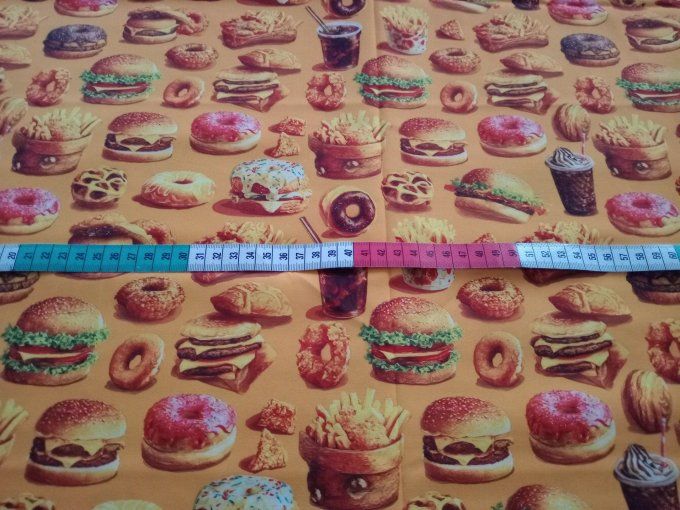Coupon de tissu imprimé polyester souple et doux motifs fast food top qualité