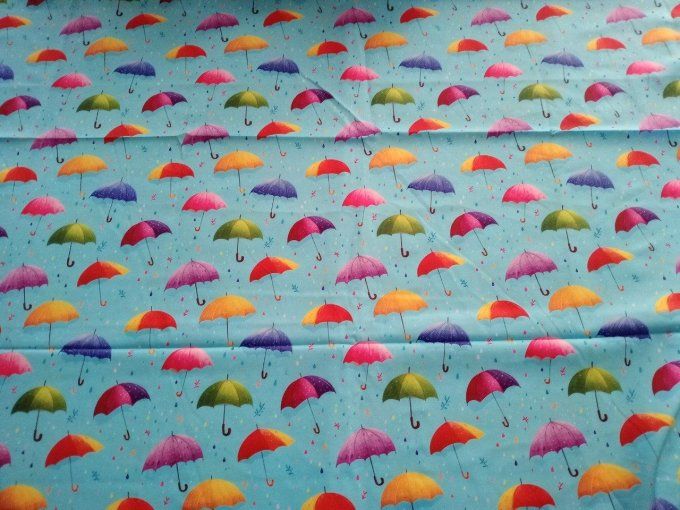 Coupon de tissu imprimé polyester souple et doux motifs parapluies multicolores top qualité