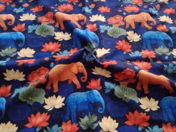 Coupon de tissu imprimé polyester souple et doux motifs éléphants animaux fleurs top qualité